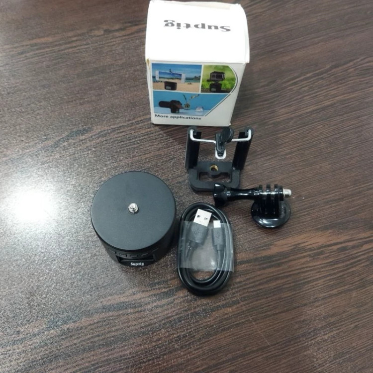 سه پایه دوربین و موبایل و لایت برای کنترل سوژه در 360 درجه