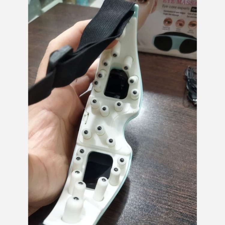 ماساژور چشم حالت ویراتور