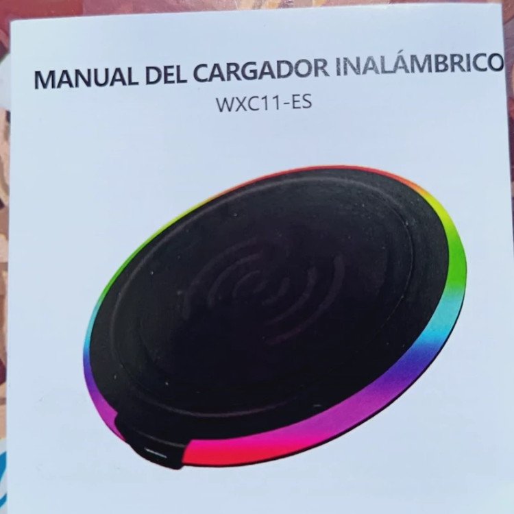 شارژر وایر لس RGB مورد تایید اتحادیه اروپا مارک DEL مدل WXC11-ES