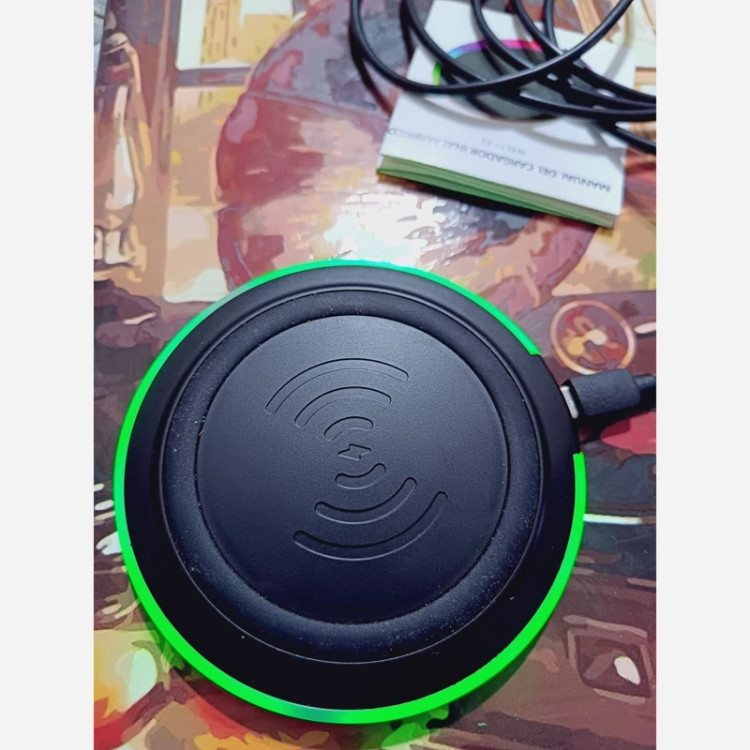 شارژر وایر لس RGB مورد تایید اتحادیه اروپا مارک DEL مدل WXC11-ES